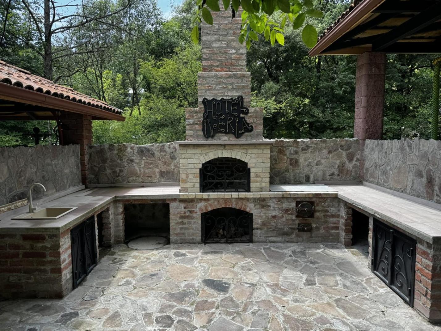 Hotel Iveria Abastumani Dış mekan fotoğraf